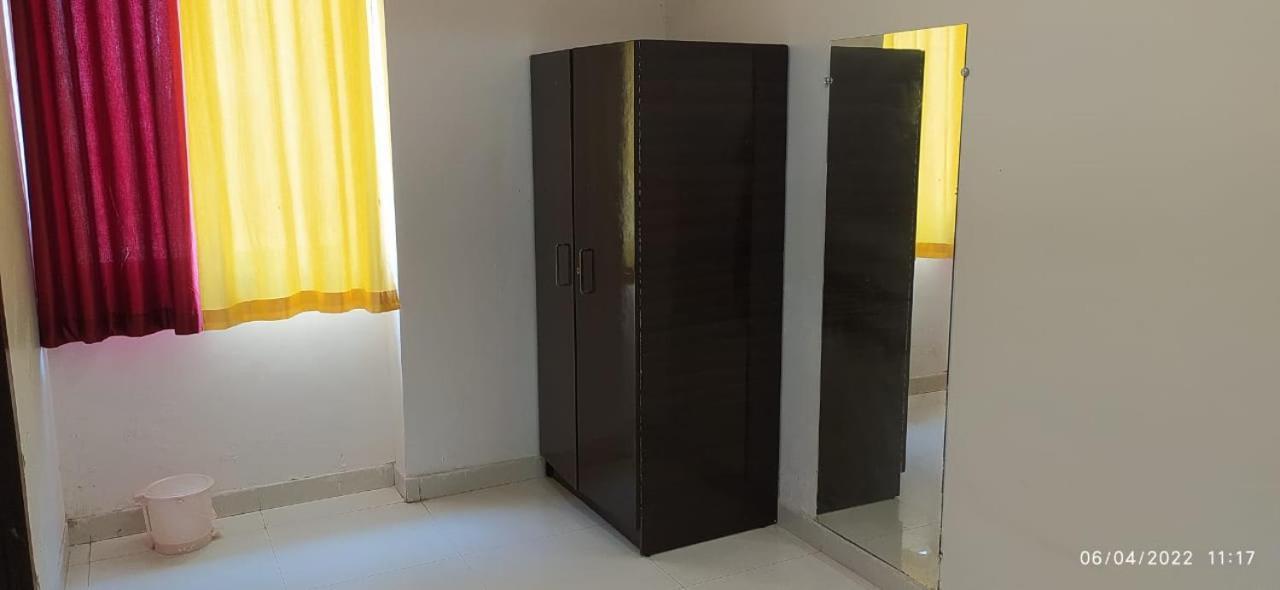 Bhagwan Hotel Gonda מראה חיצוני תמונה