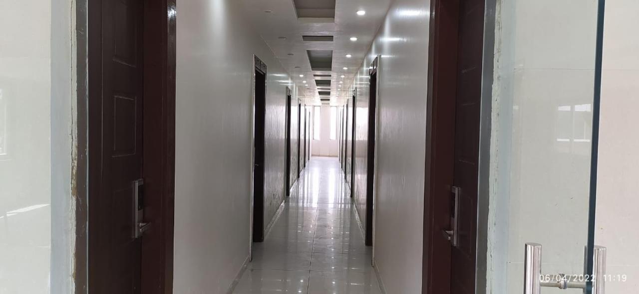 Bhagwan Hotel Gonda מראה חיצוני תמונה